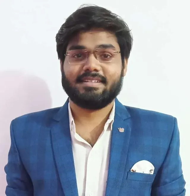 Prateek Rajput, Senior Frontend Developer